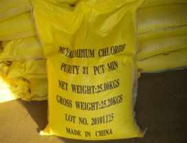 Hóa chất Poly Aluminium Chloride (PAC 31%)